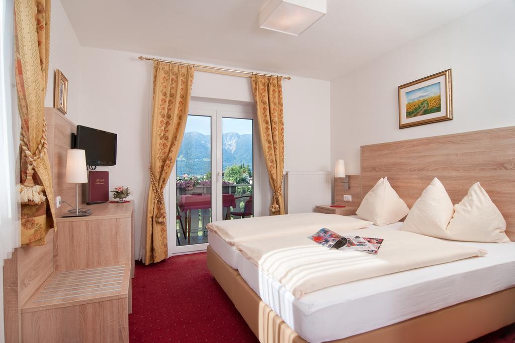 Hotel-Pension Melcher Drobollach am Faakersee Dış mekan fotoğraf