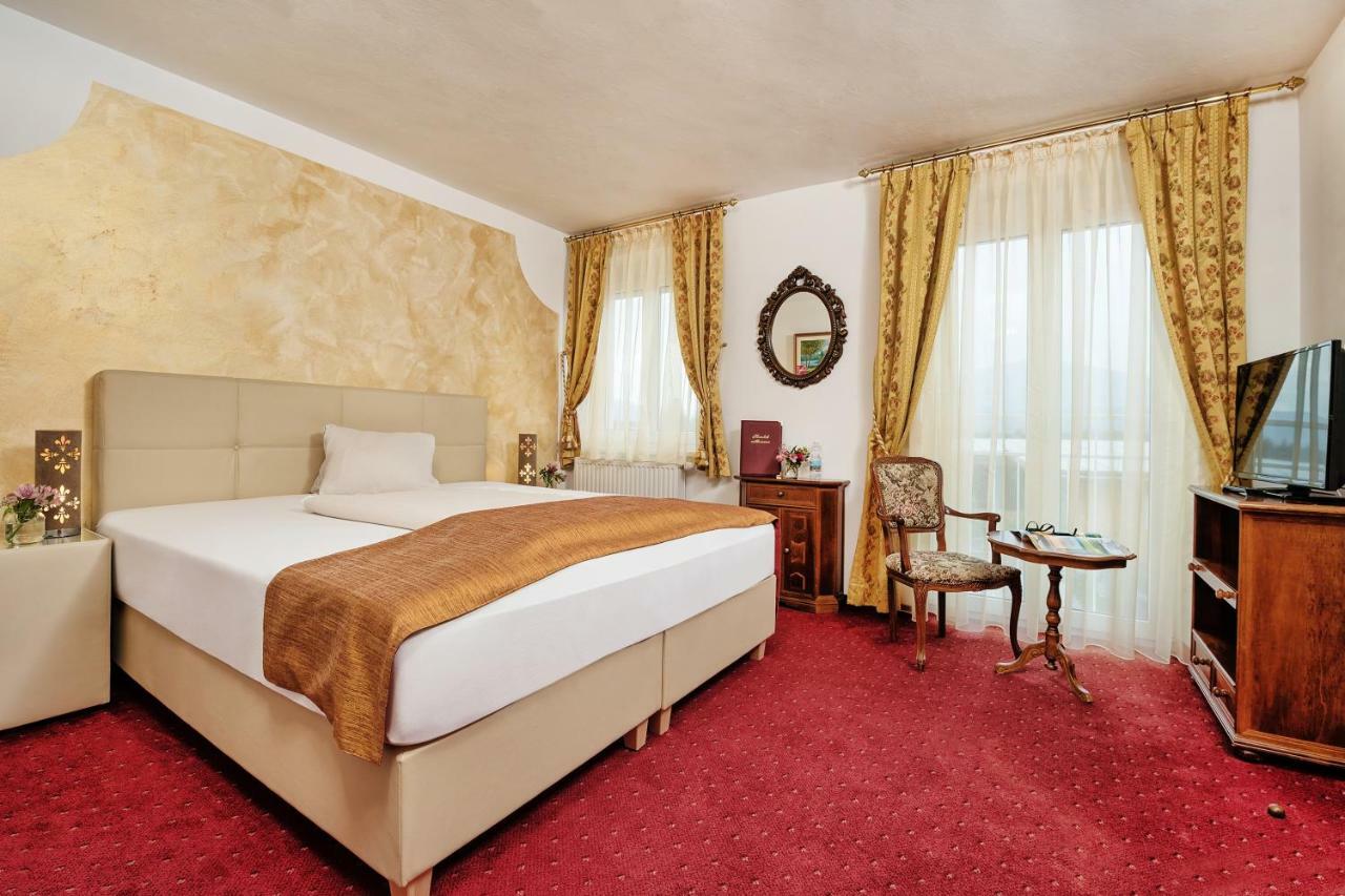 Hotel-Pension Melcher Drobollach am Faakersee Oda fotoğraf