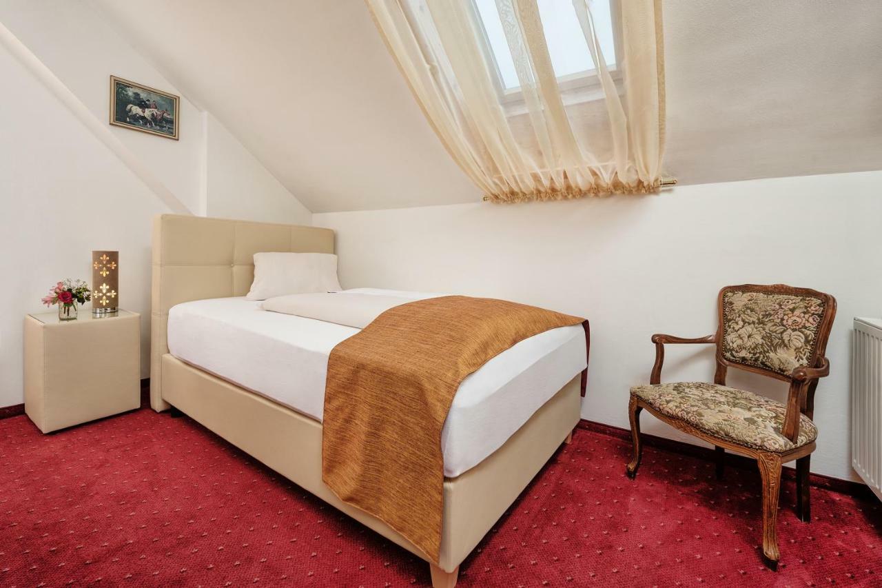 Hotel-Pension Melcher Drobollach am Faakersee Dış mekan fotoğraf